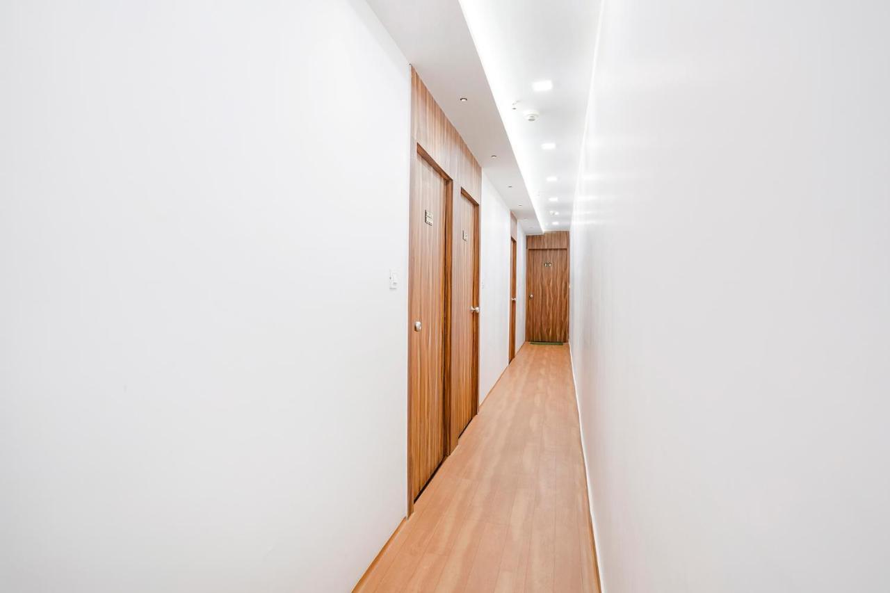 Fabhotel Magnus Surat Exterior photo