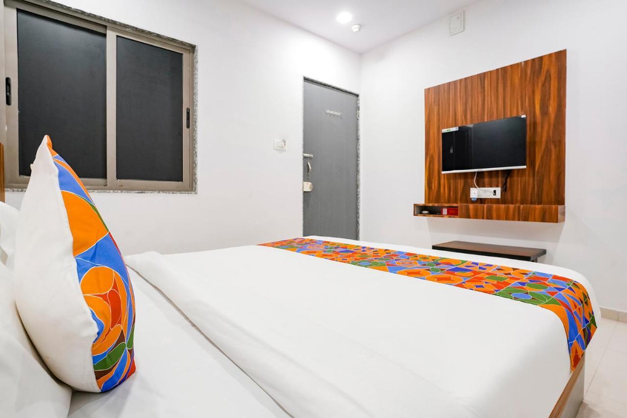 Fabhotel Magnus Surat Exterior photo